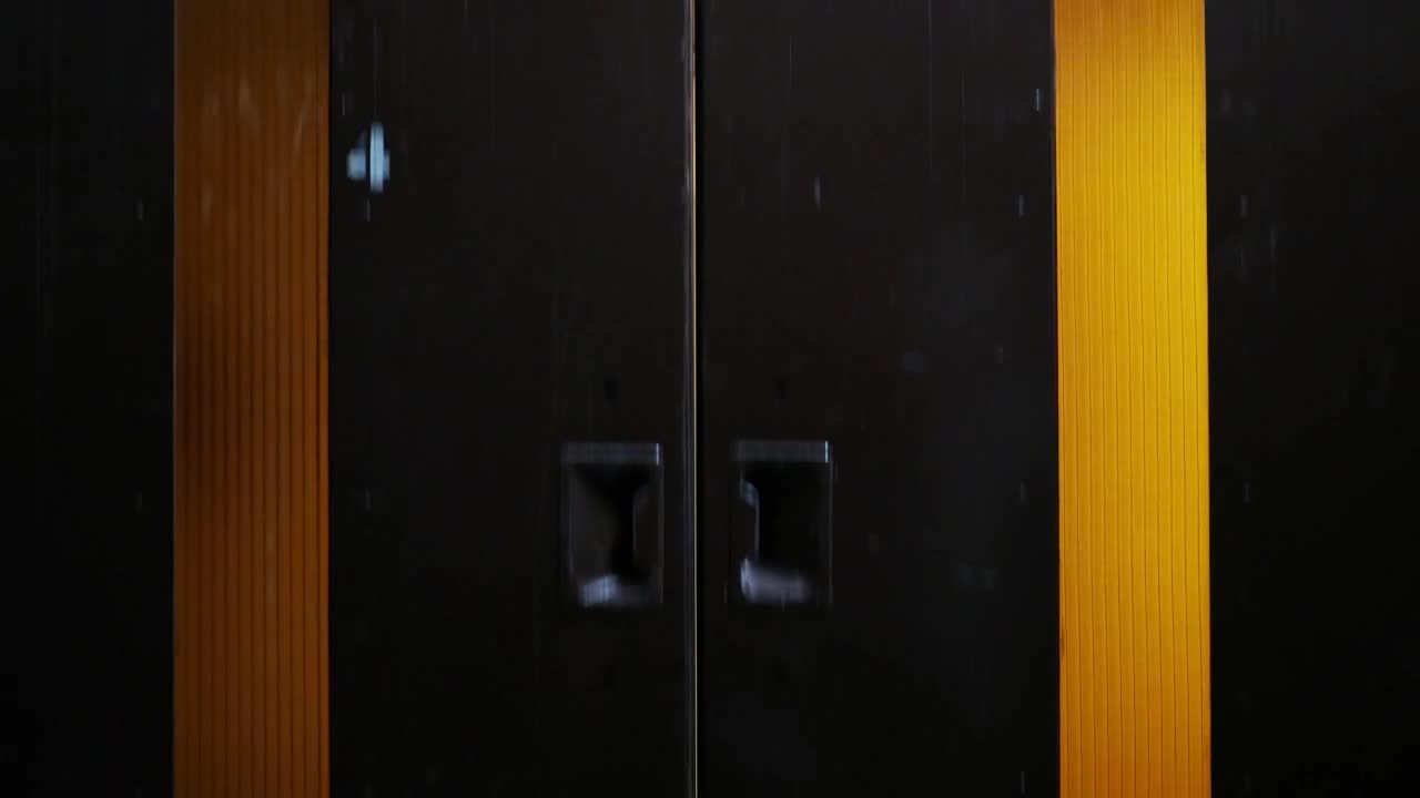 Stock Video Moving Between Floors Live Wallpaper