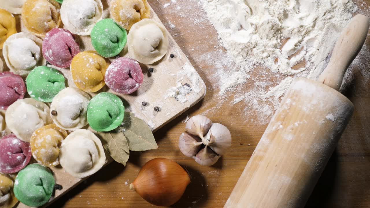 Stock Video Multicolored Homemade Dumplings Live Wallpaper