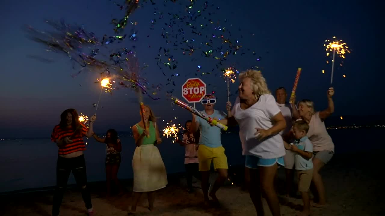 Stock Video New Years Eve Party With Confetti Live Wallpaper