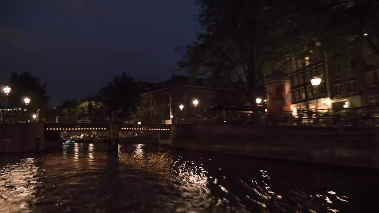 Stock Video Night Tour Along The River Live Wallpaper