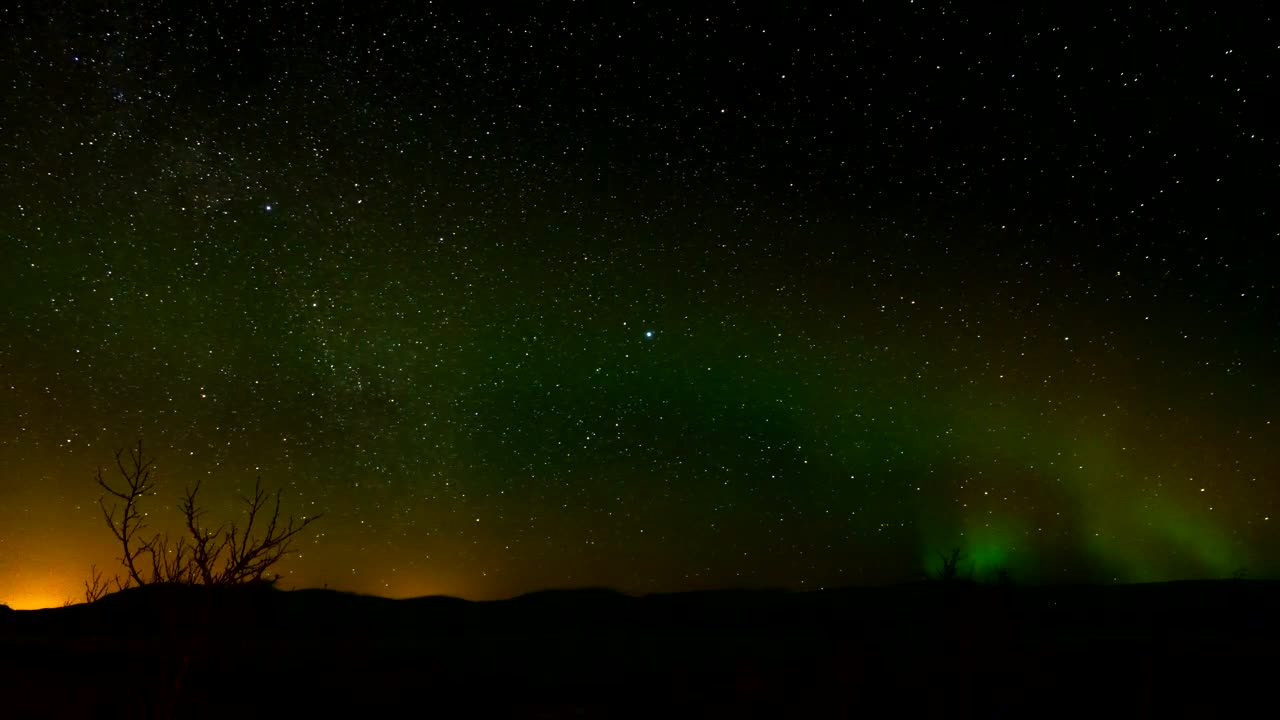 Stock Video Nothern Lights In The Night Sky Live Wallpaper
