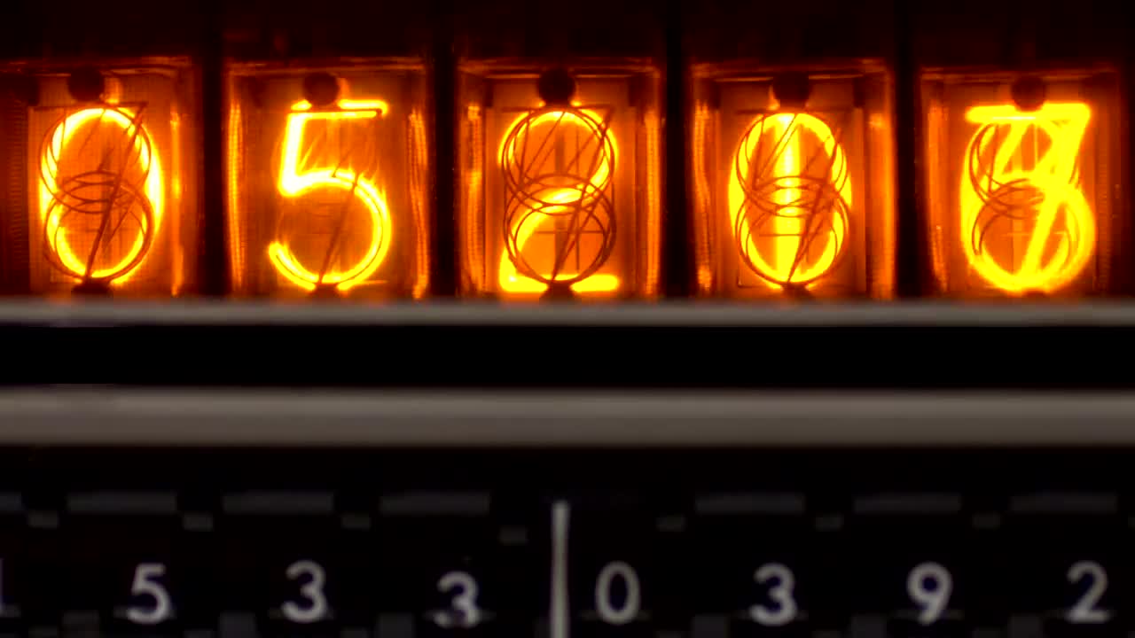 Stock Video Numbers In A Nixie Tube Counter Live Wallpaper