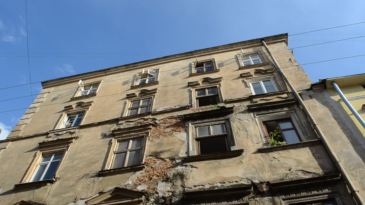 Stock Video Old Building With Broken Walls Live Wallpaper