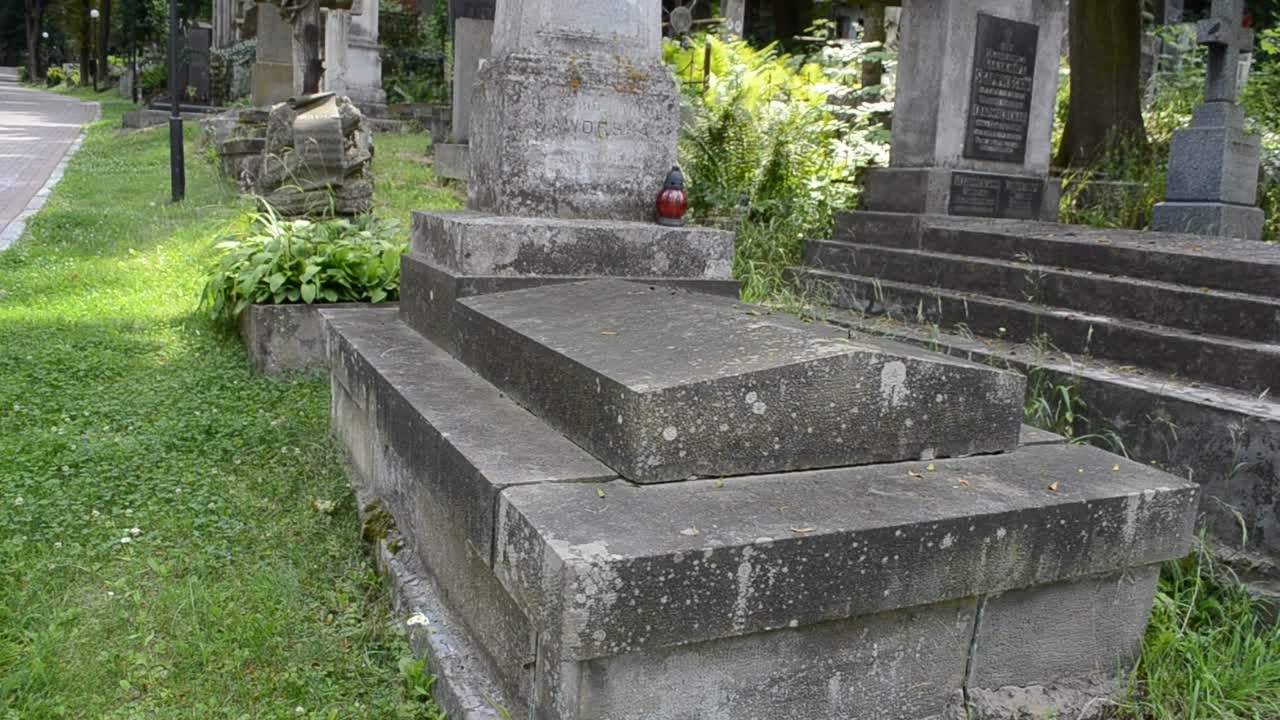 Stock Video Old Graves In A Cemetery Live Wallpaper