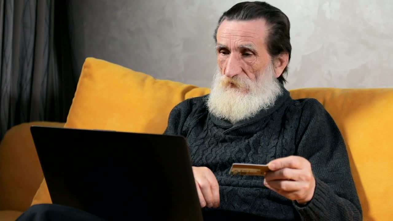 Stock Video Old Man Shopping Online Live Wallpaper