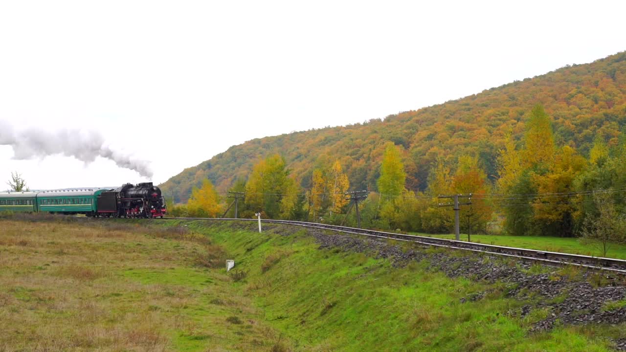 Stock Video Old Steam Train Approaching Live Wallpaper