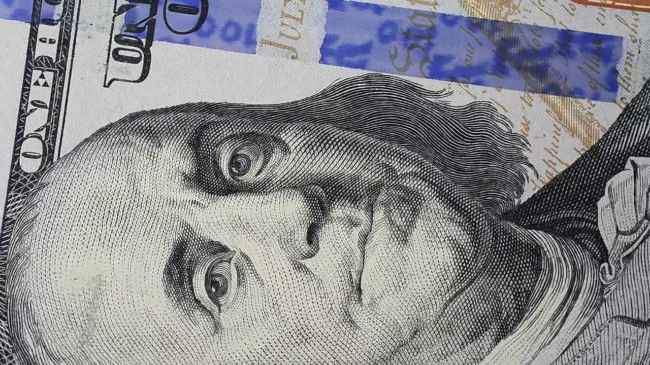 Stock Video One Hundred Dollar Bill Spinning Live Wallpaper