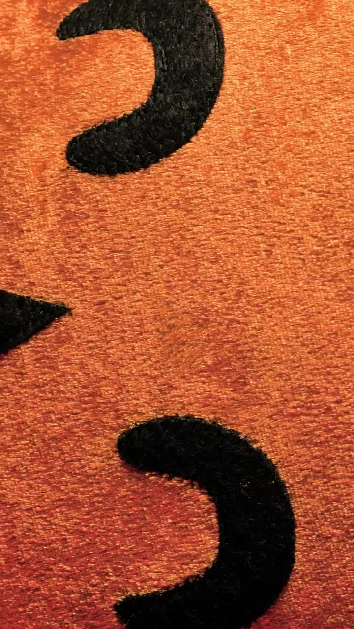 Stock Video Orange Smiley Pumpkin Plushie Live Wallpaper