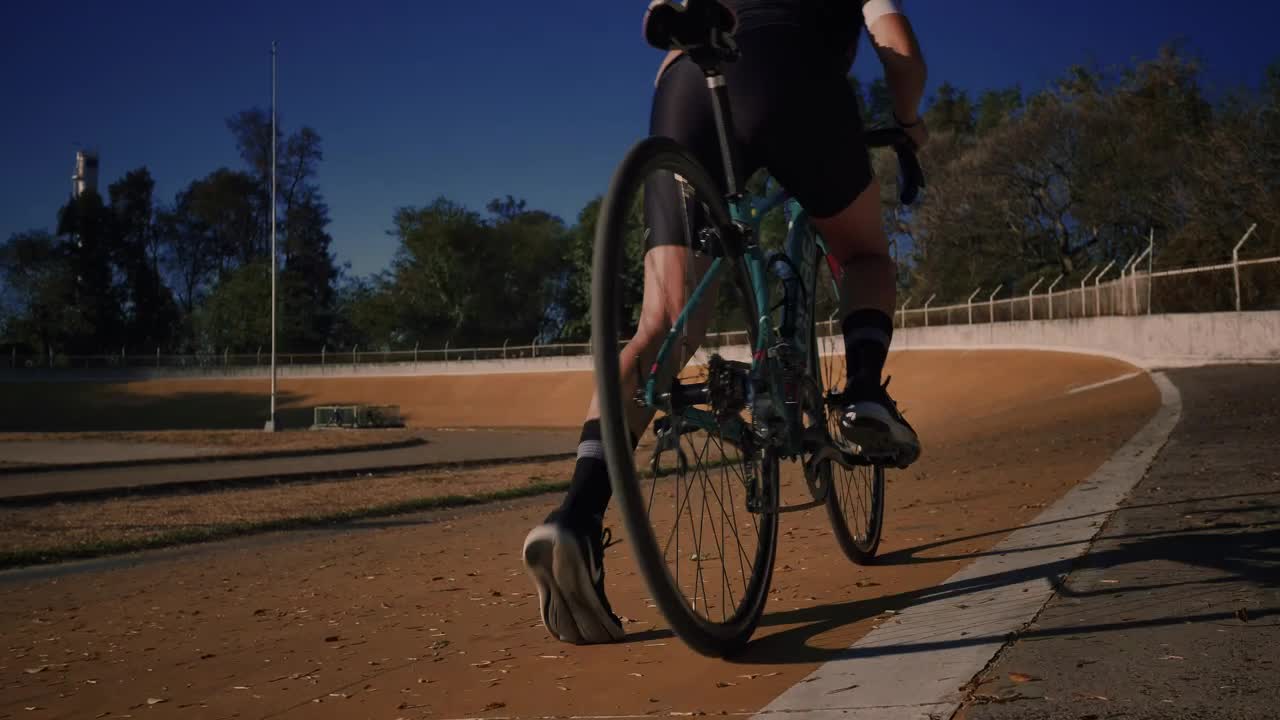 Stock Video Outdoor Cycling Track With Some Cyclists Live Wallpaper