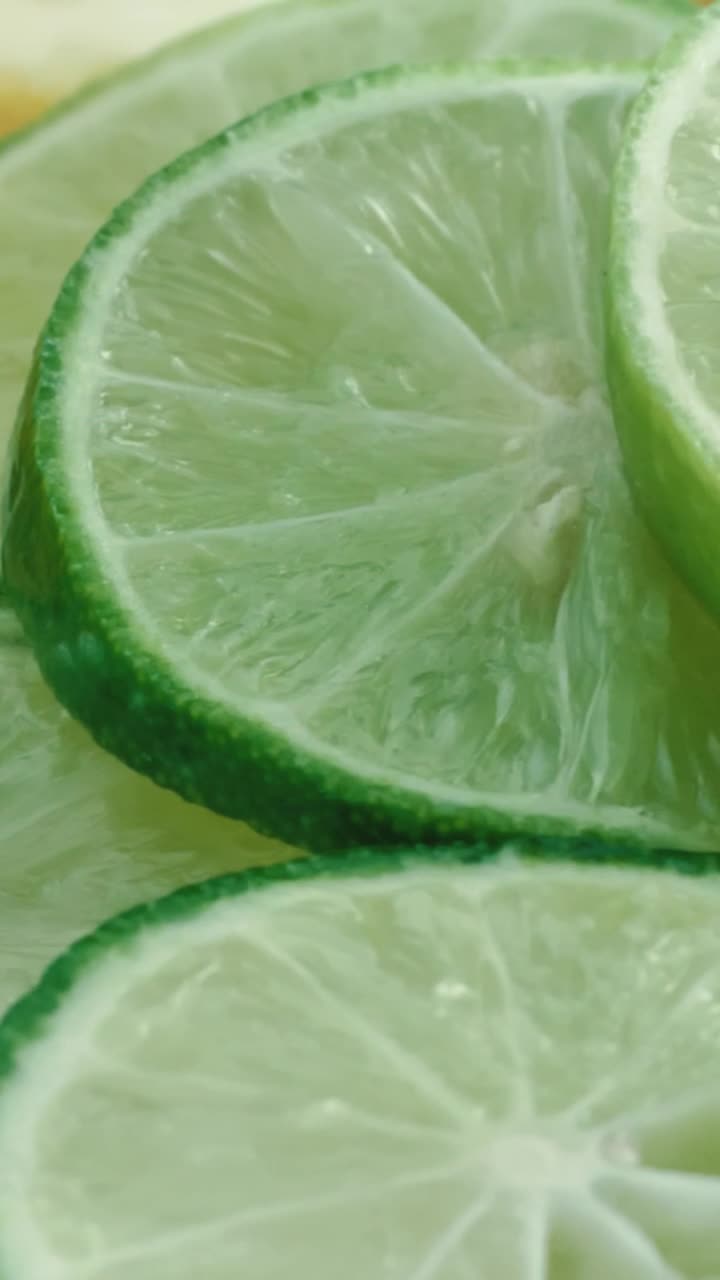 Stock Video Overlapping Lemon Slices Live Wallpaper