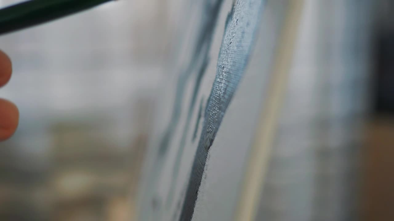 Stock Video Painting On Canvas Close Up Live Wallpaper