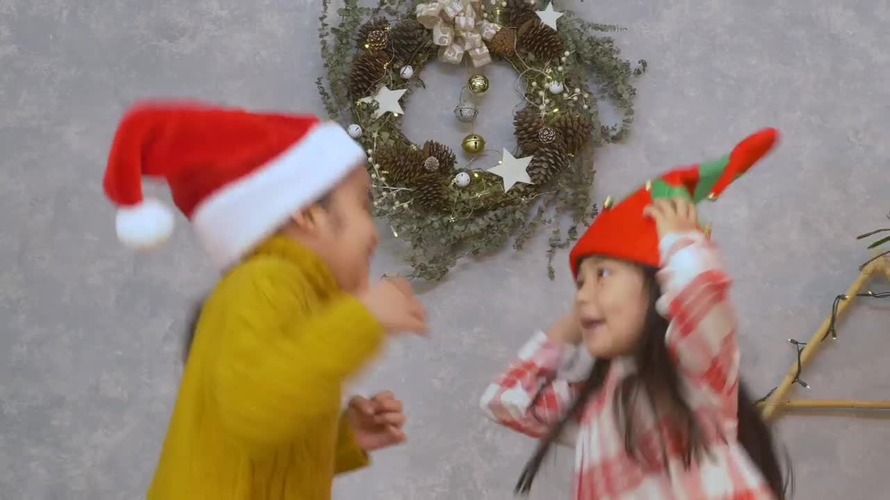 Stock Video Pair Of Excited Little Girls At Christmas Live Wallpaper