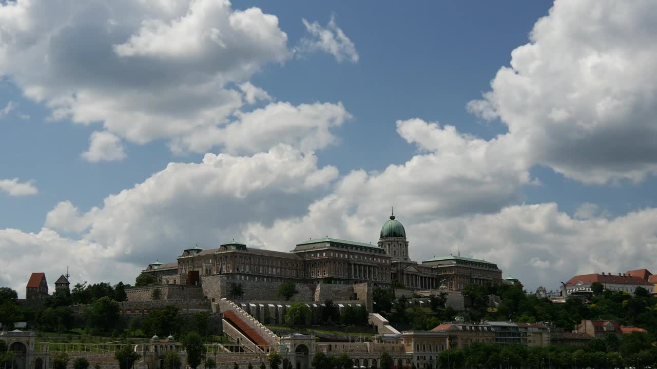 Stock Video Palace Building In The Top Of The Hill Live Wallpaper
