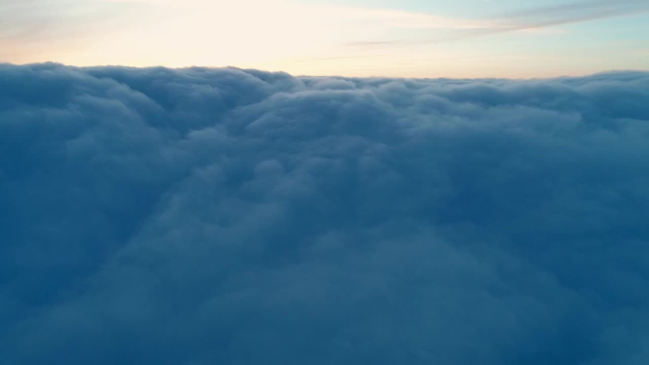 Stock Video Panning Shot Over Massive Clouds Live Wallpaper