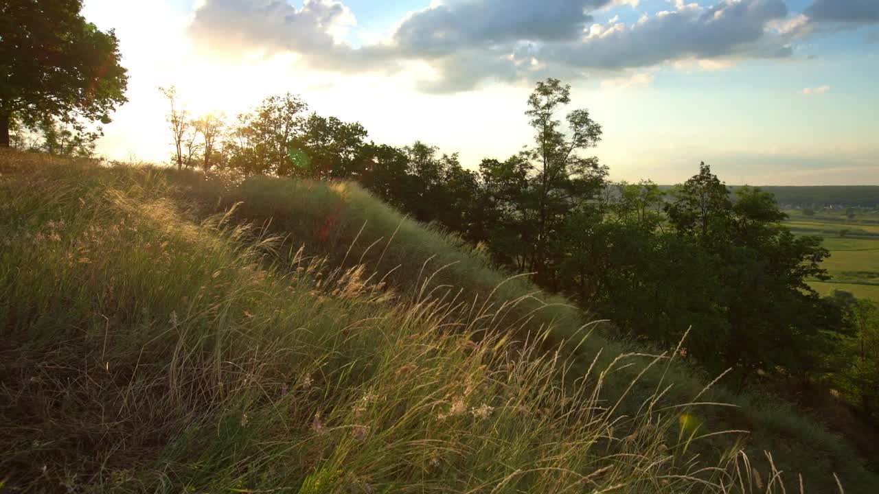 Stock Video Panoramic Shot Of A Landscape In A Valley Live Wallpaper