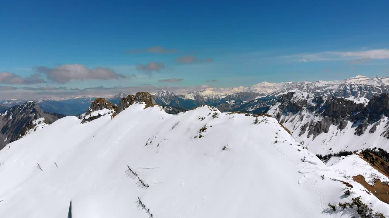 Stock Video Panoramic View Of The Snowy Peaks And Mountains Live Wallpaper