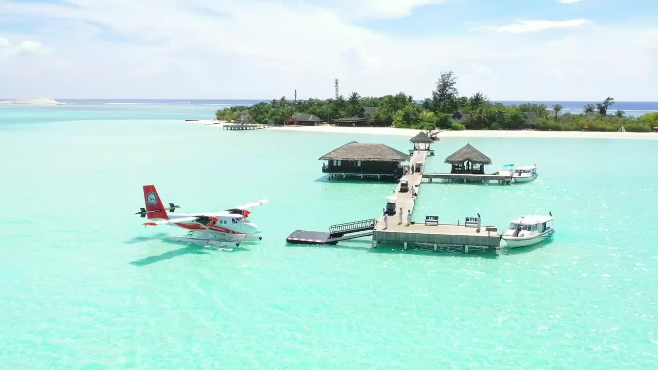 Stock Video Paradise Port On An Island Live Wallpaper