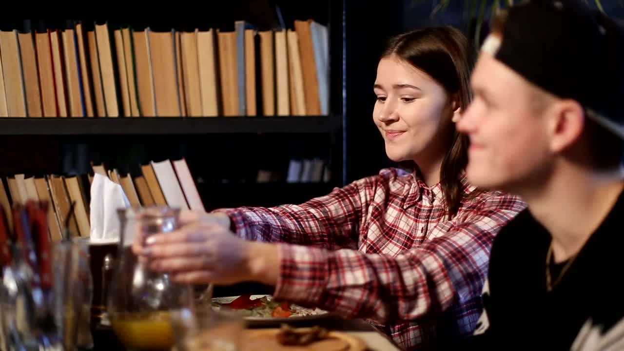 Stock Video Passing A Jug Of Juice Live Wallpaper