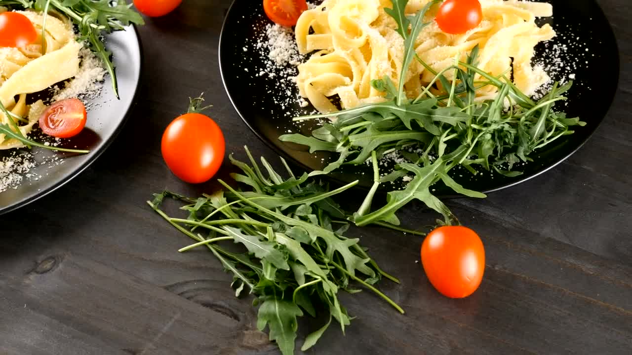 Stock Video Pasta And Vegetable Dishes Live Wallpaper