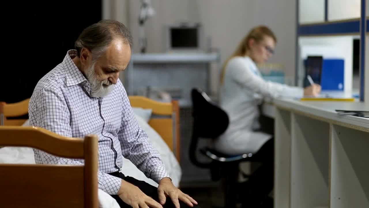 Stock Video Patient Waiting For Their Doctor Live Wallpaper