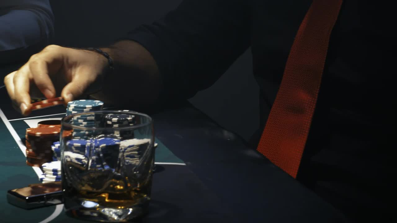 Stock Video People Playing Poker At A Casino Live Wallpaper