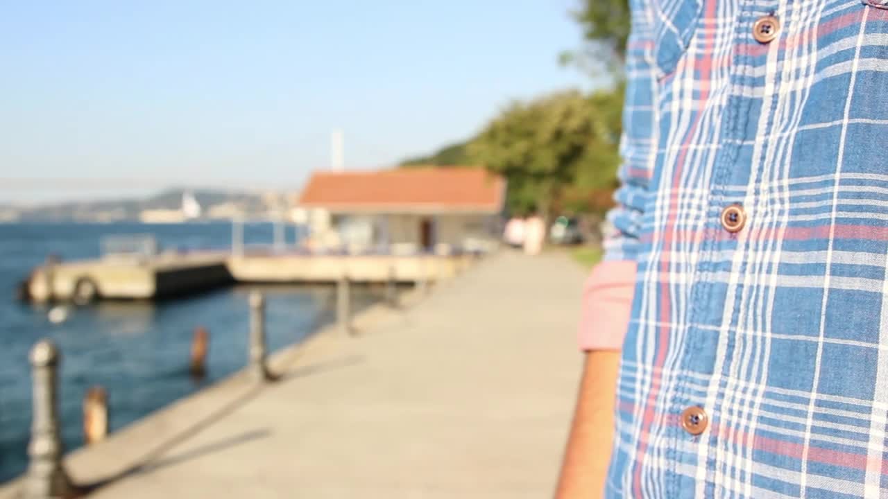 Stock Video Person Cleaning His Glasses Live Wallpaper