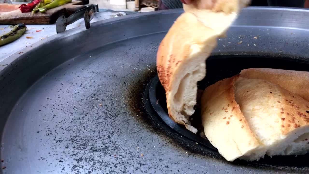Stock Video Person Cooking Beef With Bread Live Wallpaper