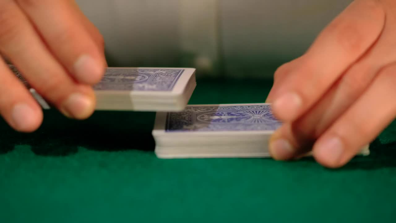 Video Stock Person Shuffling Poker Cards Live Wallpaper Free