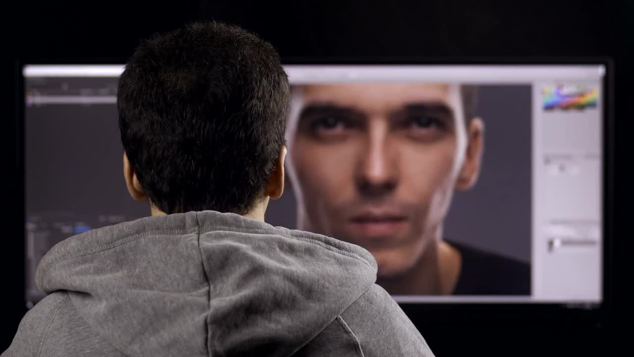 Video Stock Photograper Editing His Work Live Wallpaper Free