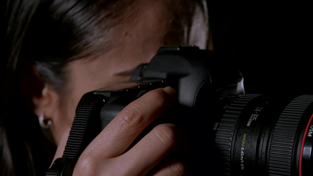 Video Stock Photographer Taking Pictures In A Studio Live Wallpaper Free