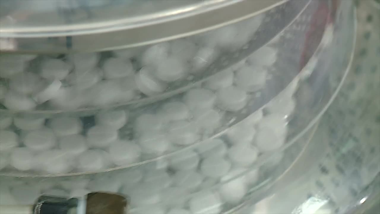 Video Stock Pills On Rotating Trays Live Wallpaper Free