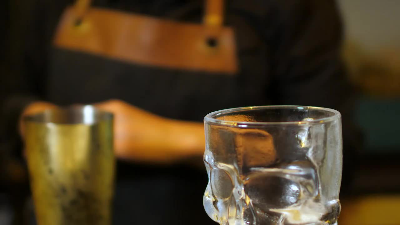 Video Stock Pink Cocktail Being Poured Live Wallpaper Free