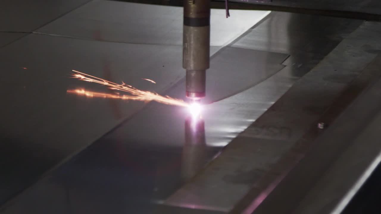 Video Stock Plasma Cutter In Action Live Wallpaper Free