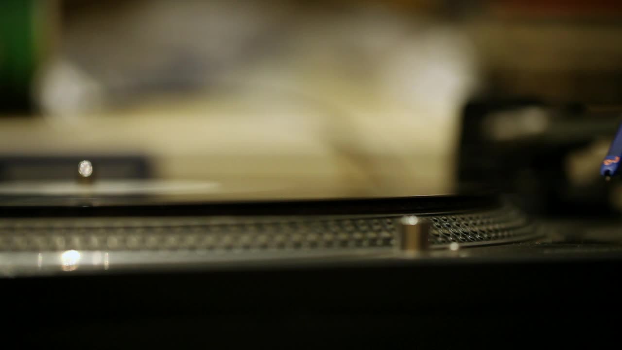 Video Stock Playing An Acetate Record Live Wallpaper Free