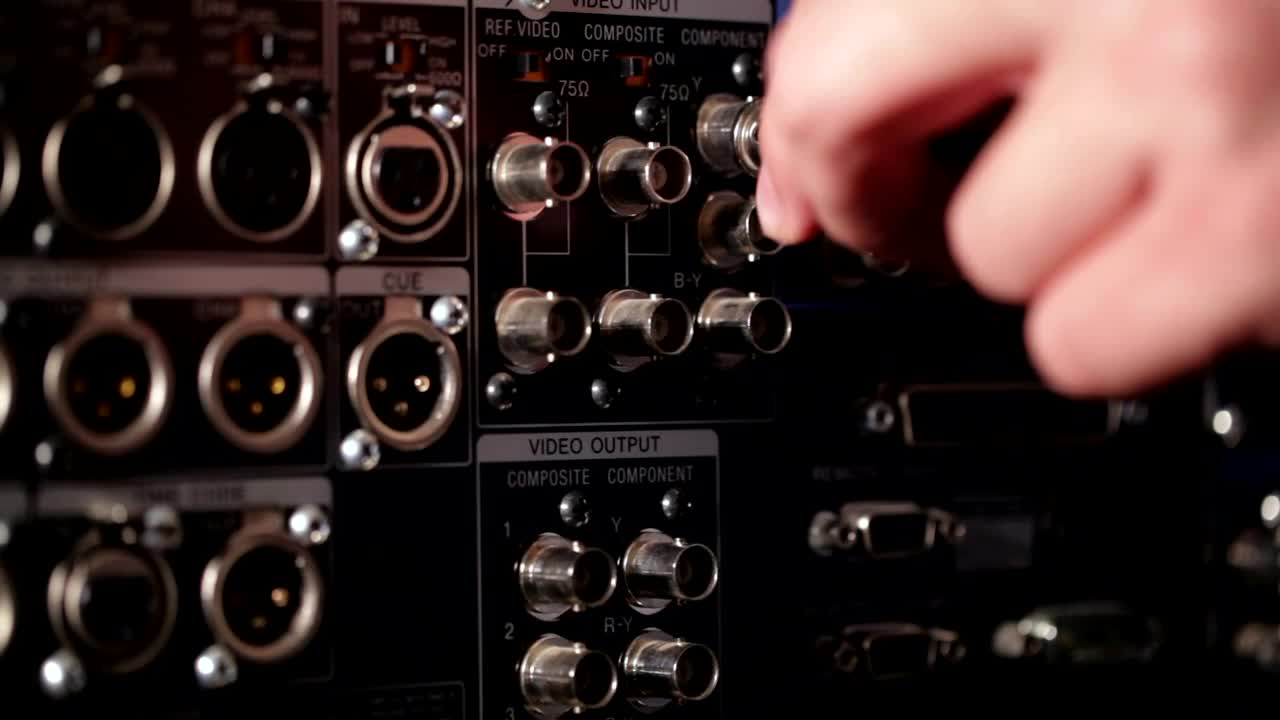 Video Stock Plugging In Sound Cables Live Wallpaper Free