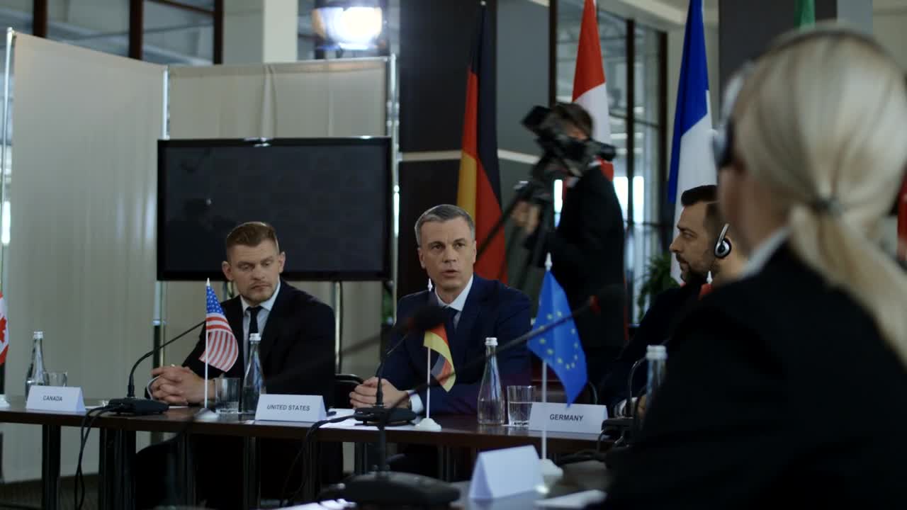 Video Stock Politicians Shaking Hands After Negotiation Live Wallpaper Free