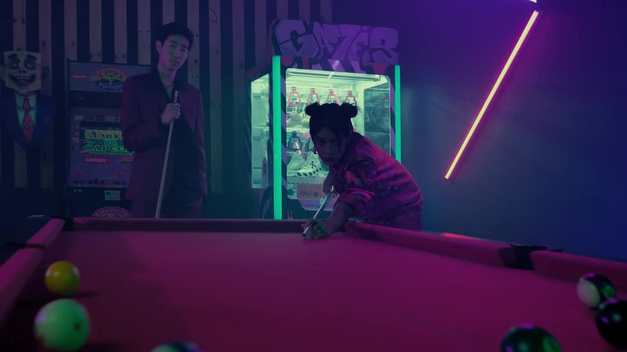 Video Stock Pool Game Between Two Elegant People Live Wallpaper Free