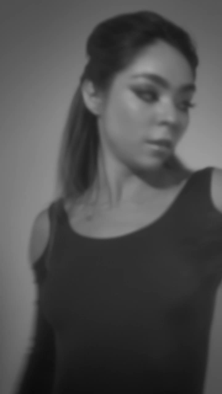 Video Stock Portrait Of A Skillful Ballerina In Black And White Live Wallpaper Free