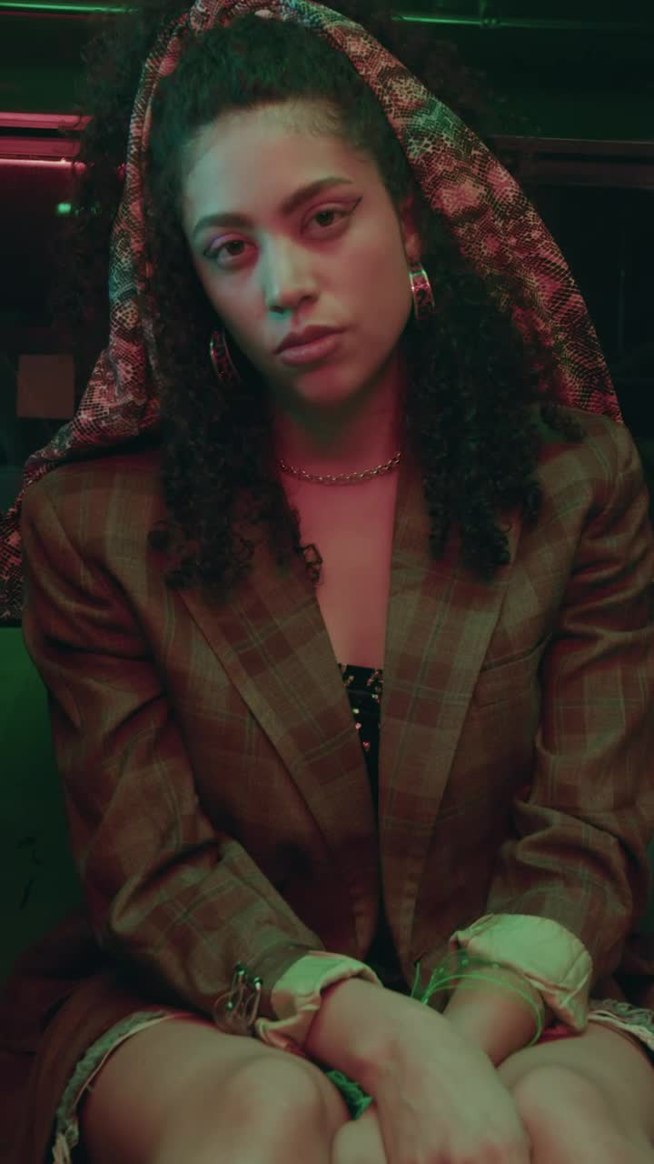 Video Stock Portrait Of A Stylish Girl On A Bus Live Wallpaper Free