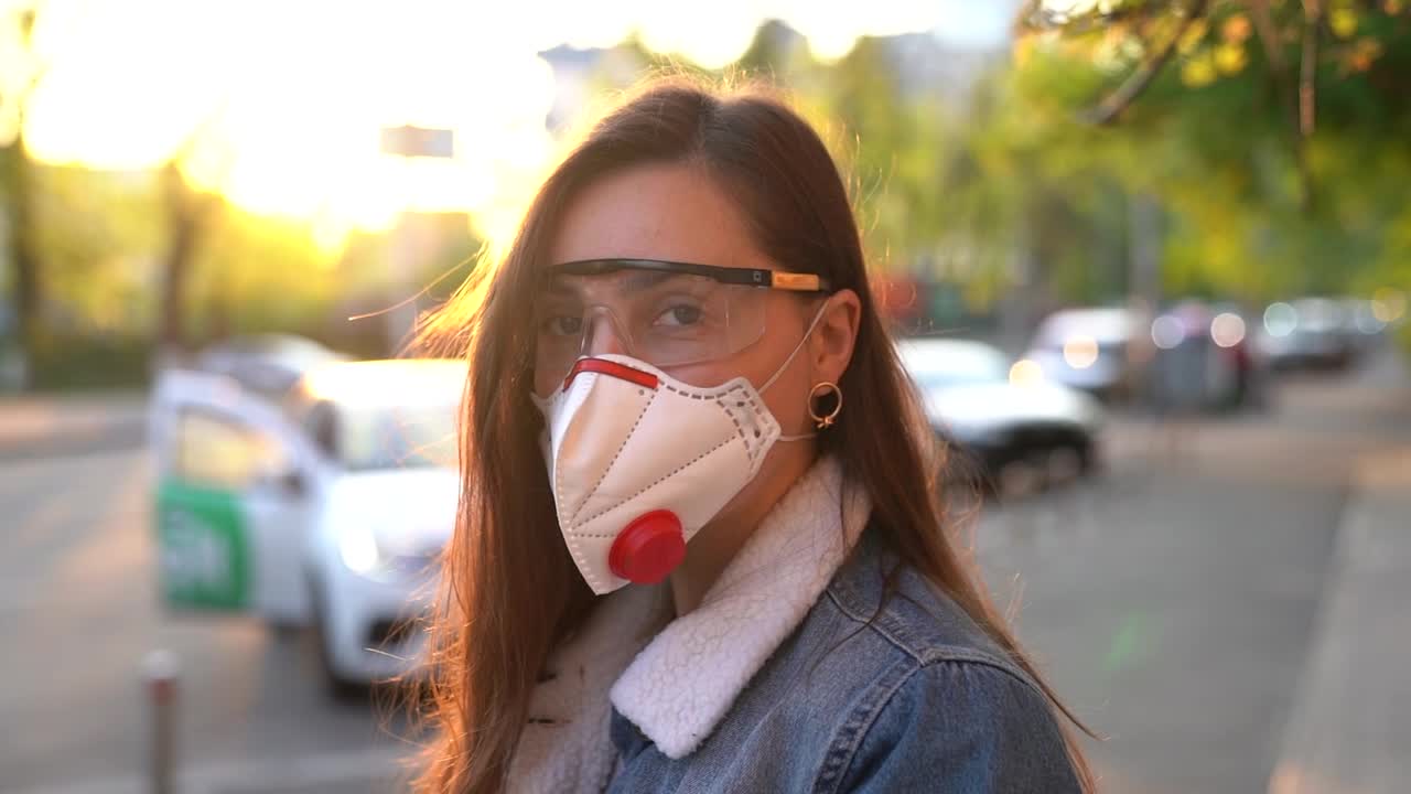 Video Stock Portrait Of A Woman With Mask And Goggles Live Wallpaper Free