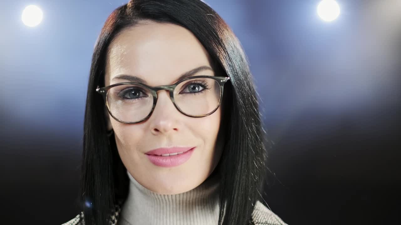 Video Stock Portrait Of An Adult White Woman With Black Hair Live Wallpaper Free