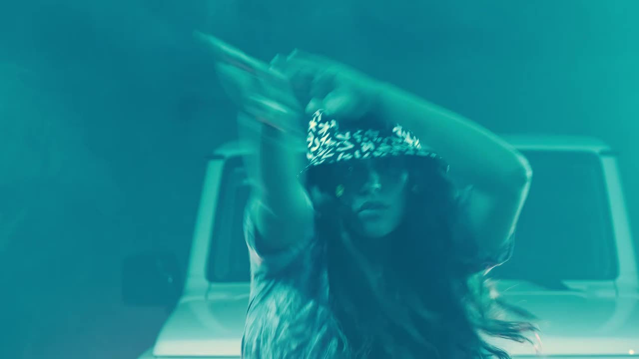 Video Stock Portrait Of An Urban Dancer Live Wallpaper Free