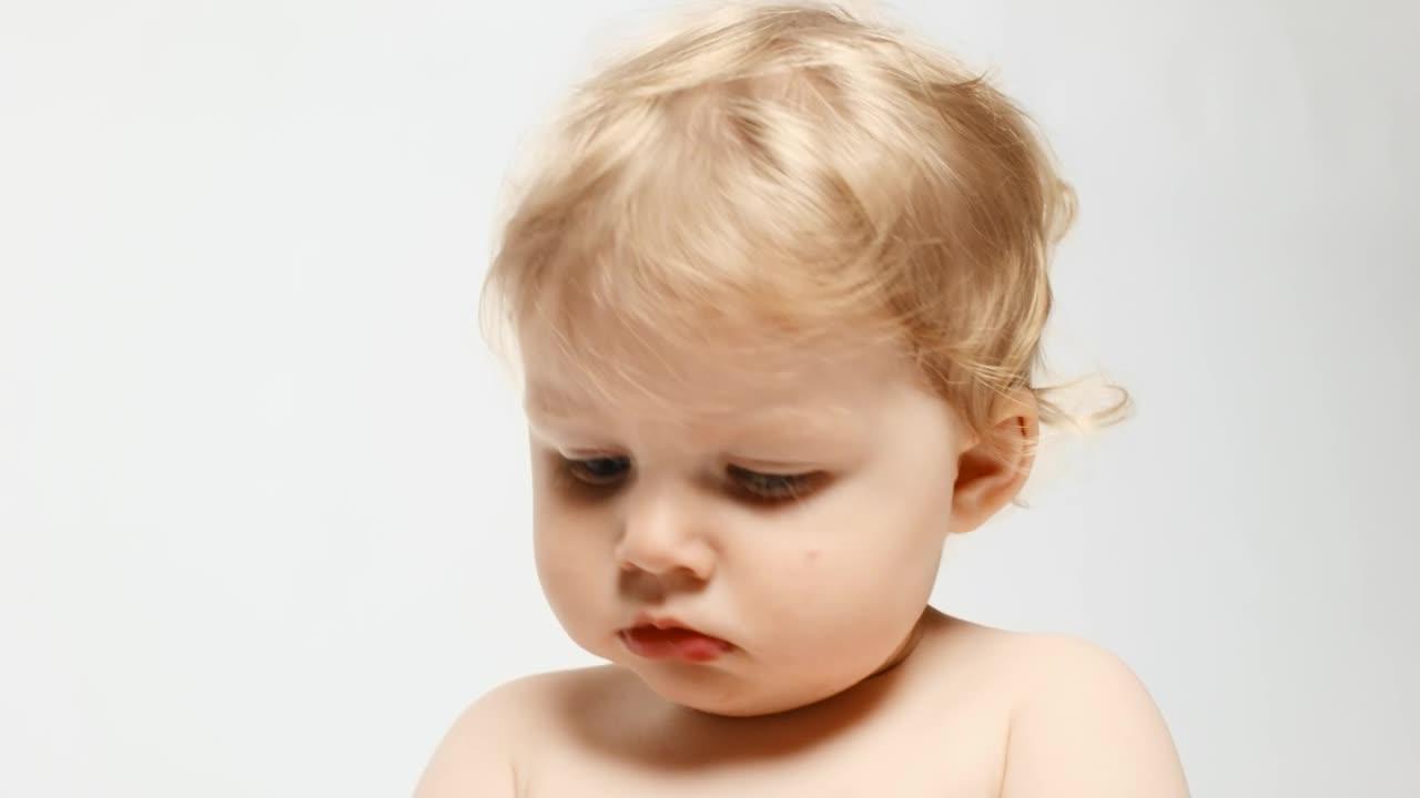 Video Stock Portrait Of Blue Eyed Baby In A Photo Studio Live Wallpaper Free