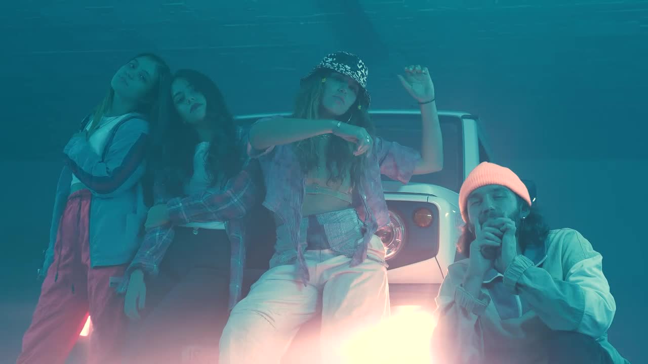 Video Stock Portrait Of Hip Hop Dancers Live Wallpaper Free