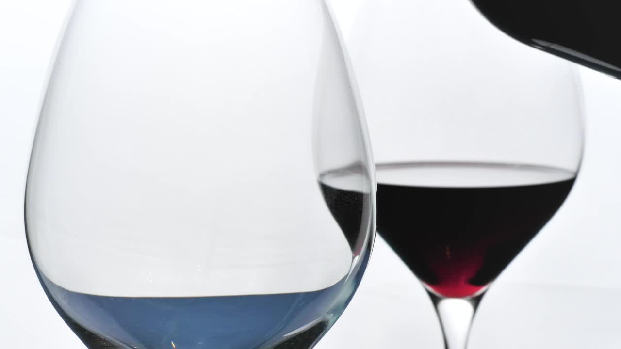 Video Stock Pouring Red Wine Live Wallpaper Free