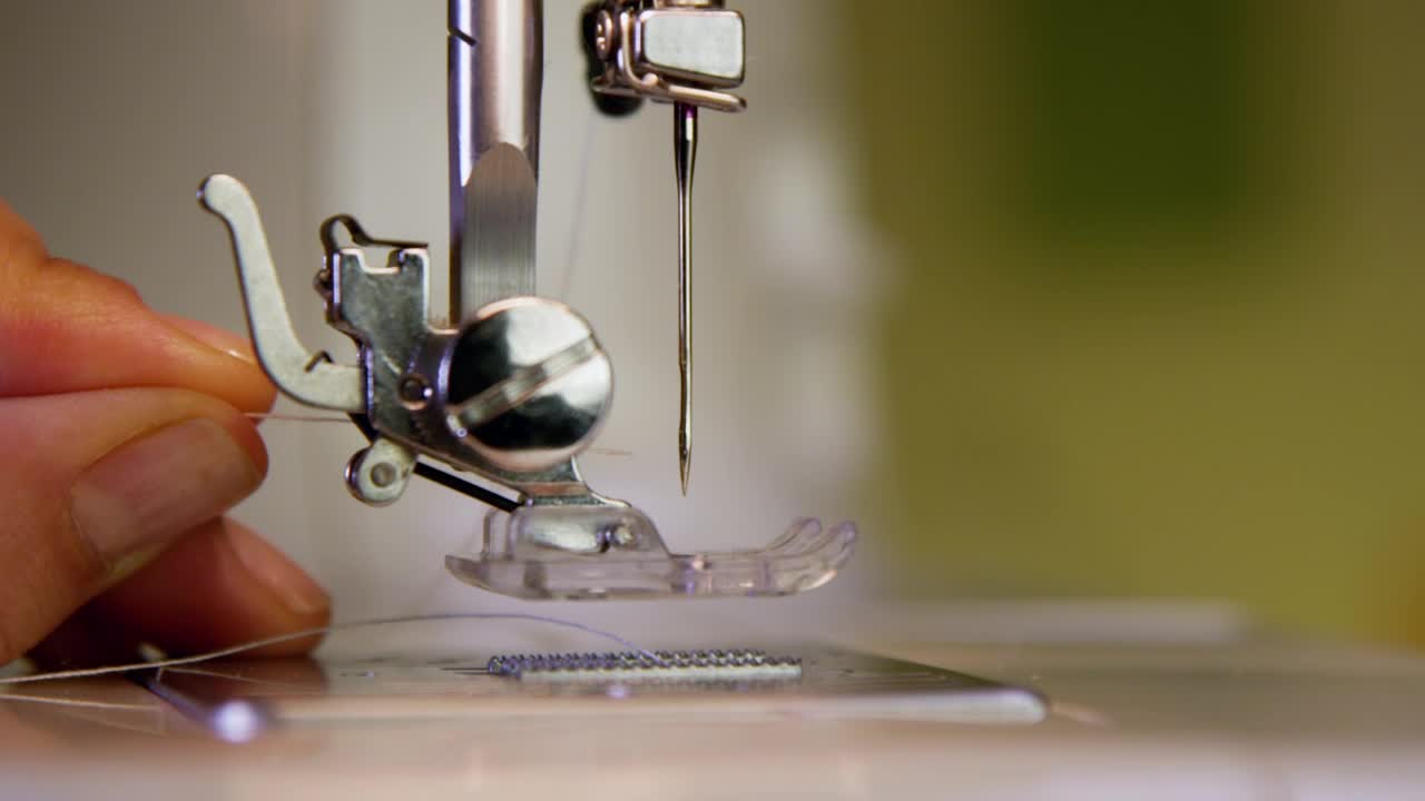 Video Stock Preparing A Sewing Machine Live Wallpaper Free