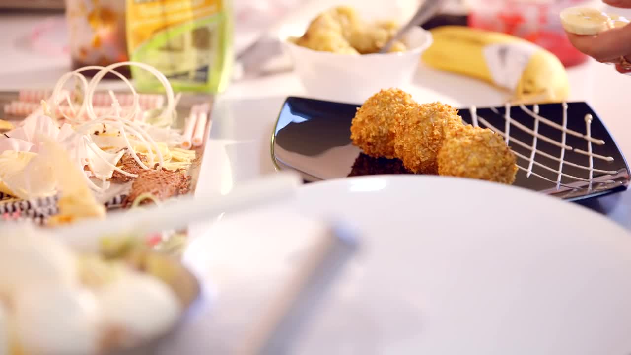 Video Stock Preparing Luxury Meals Live Wallpaper Free