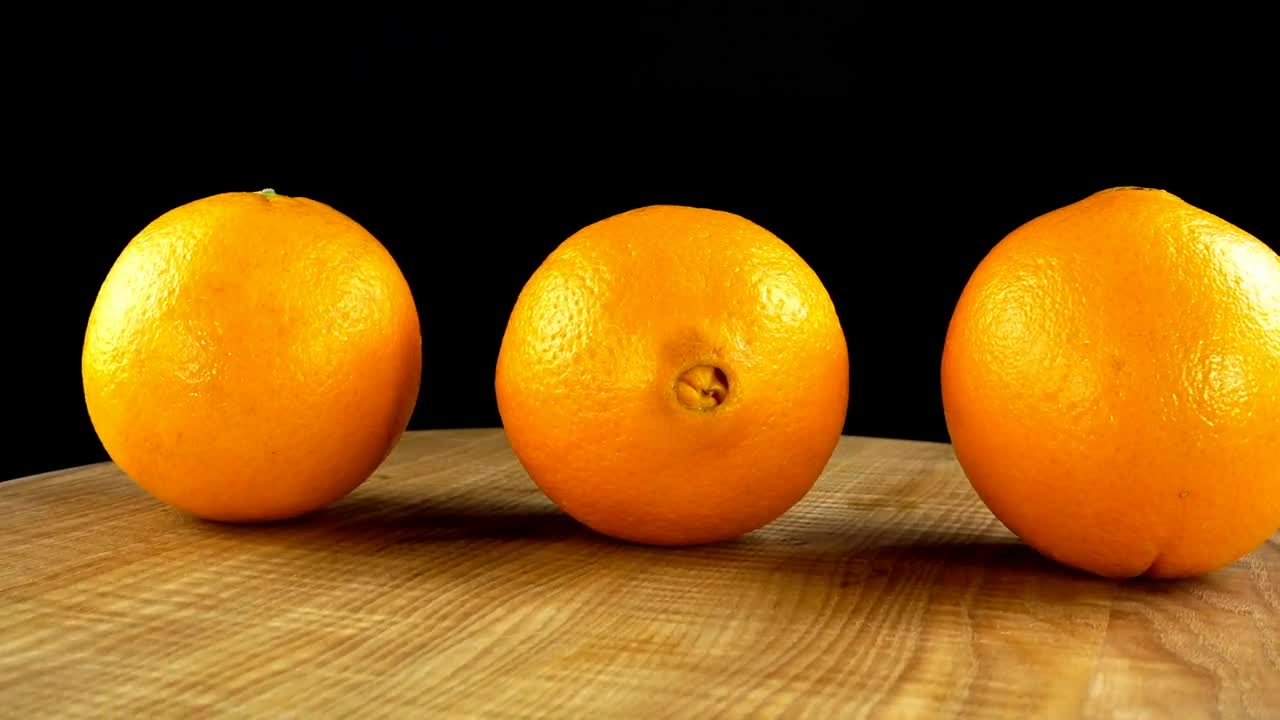 Video Stock Presentation Of Oranges Rotating On A Table Live Wallpaper Free
