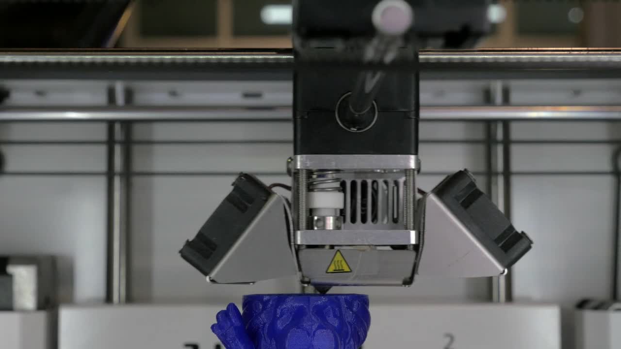 Video Stock Printing A Model With Blue Filament Live Wallpaper Free