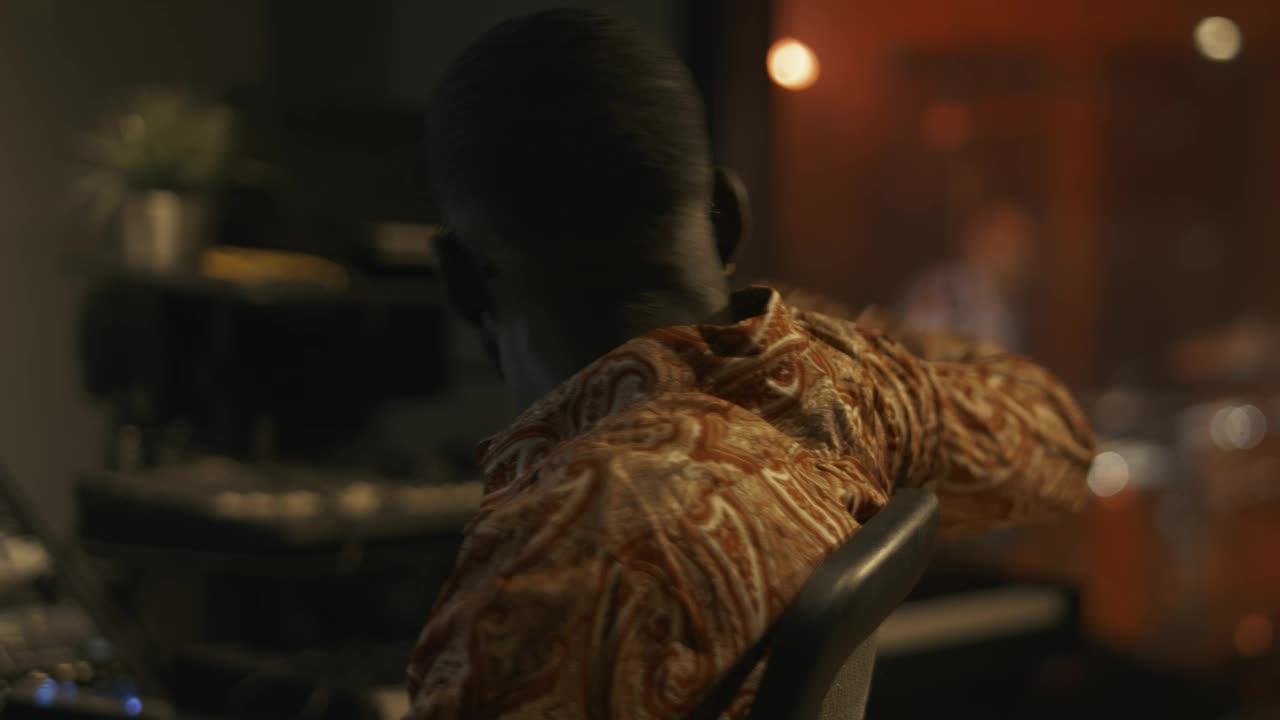 Video Stock Producer Recording A Drummer In A Studio Live Wallpaper Free